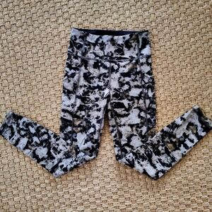 Lululemon Wunder Train HR Tight 25" SZ 4 Color Black/Brown Leggings EUC!